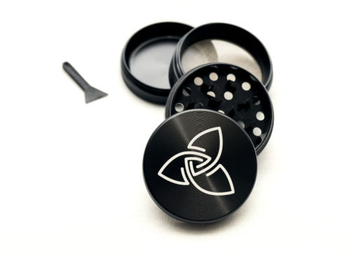 ZEN Vaporizer Grinder ZEN Vaporizer Grinder geöffnet